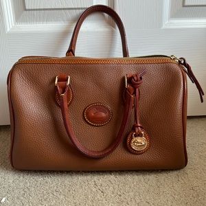 Dooney & Bourke Classic Satchel, Caramel (like new)